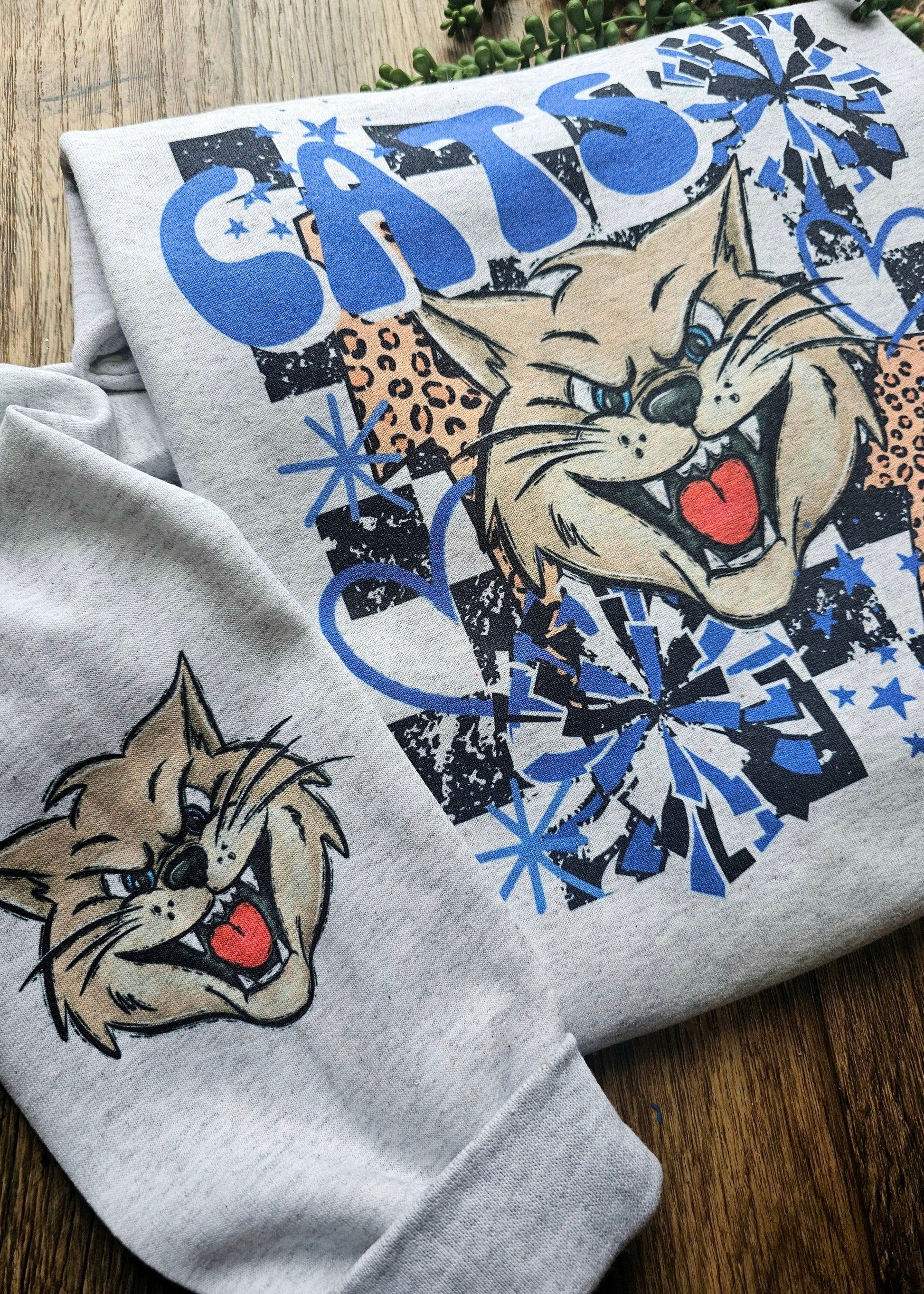Retro Cats Kentucky Crew