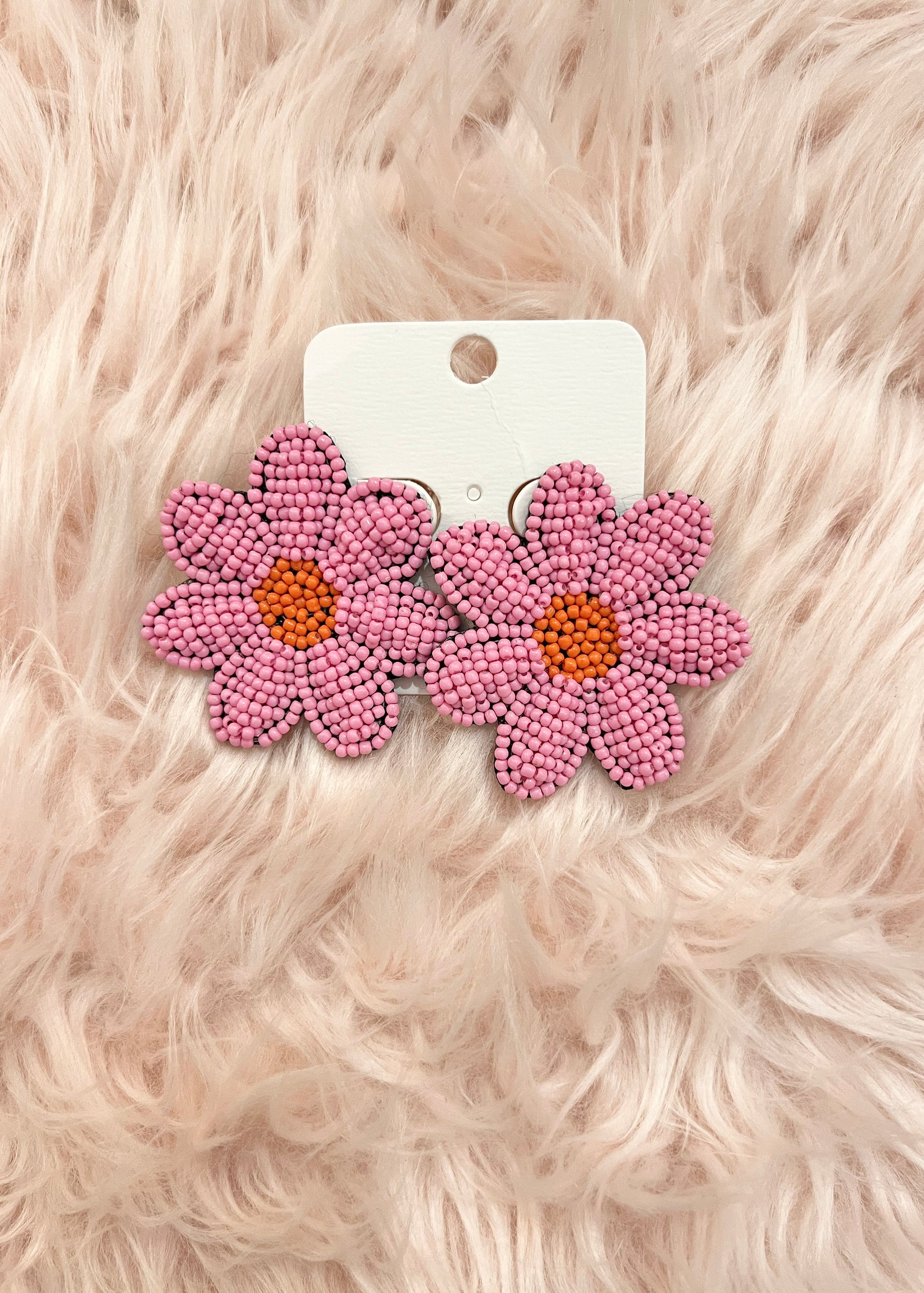 Beaded Daisy Earrings