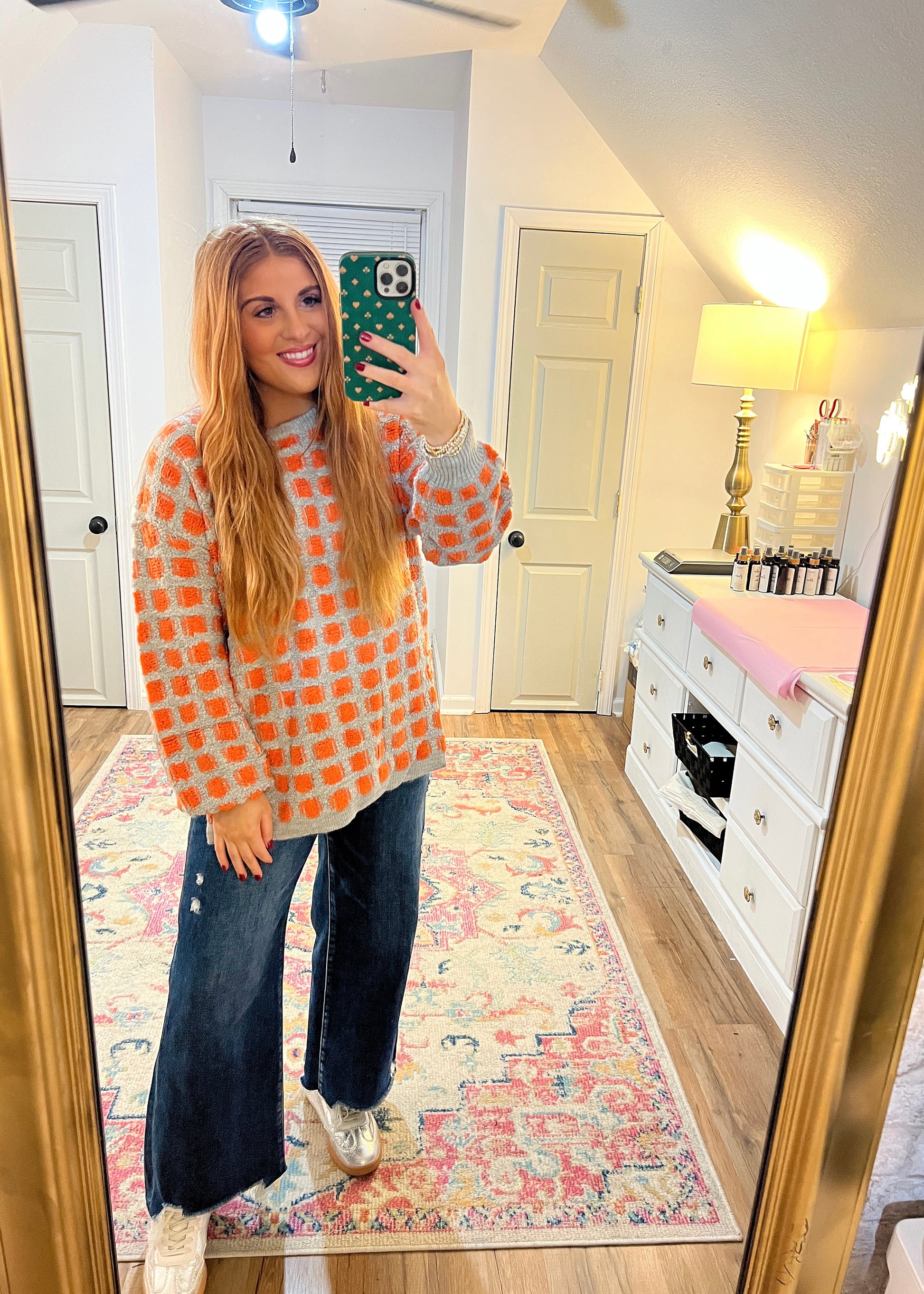 Women’s retro checkered knit sweater in fall colors with long sleeves